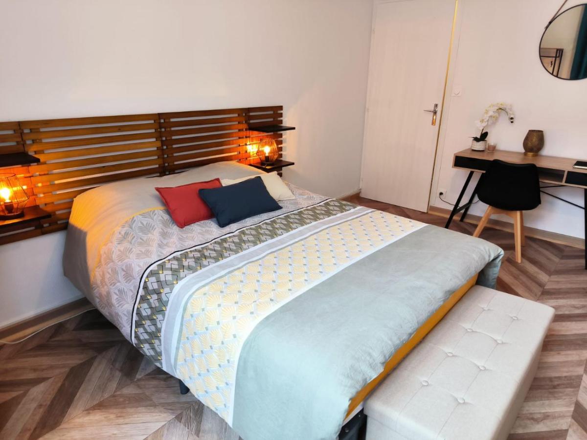 Le Temps D'Un Moment Apartment Troyes Exterior photo